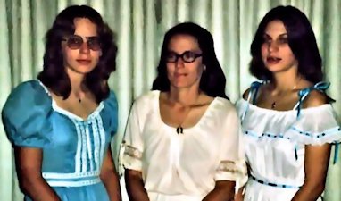 Denny, Kendi, Jodi 1981