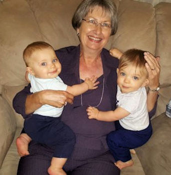 Marilyn and grandchildren 2015