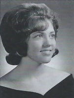 Linda senior picture
